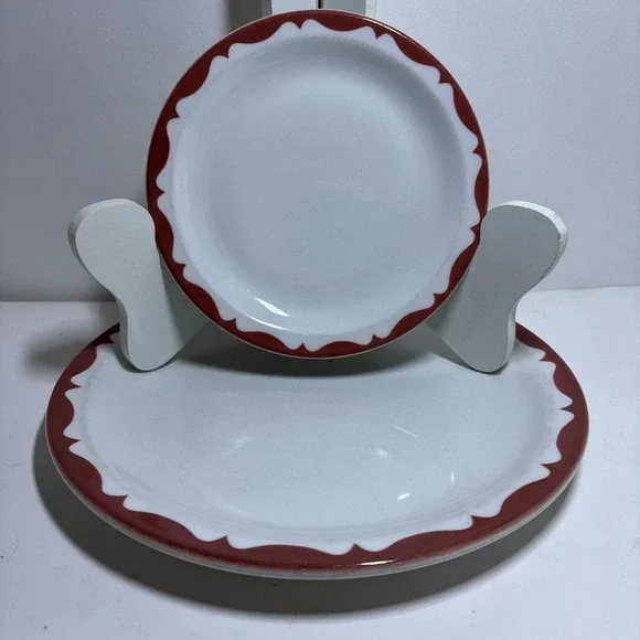 Mayer Restaurant Ware China Dinner Plate 9.5" & Plate 6.25"  Crest Wave Red Vtg - Picture 2 of 10